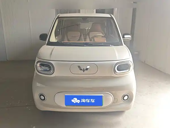 Wuling Hongguang MINIEV 2025