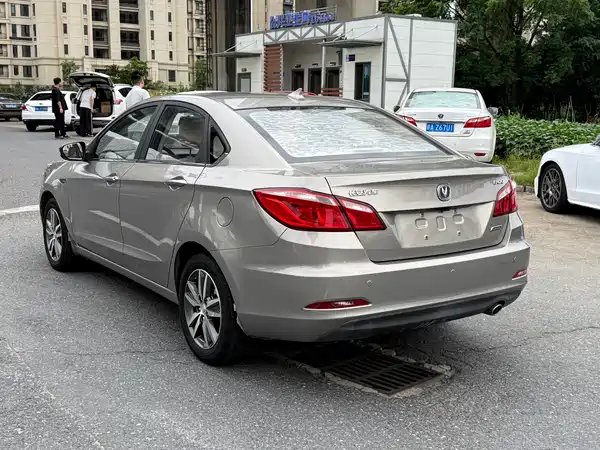 Changan Eado 2016