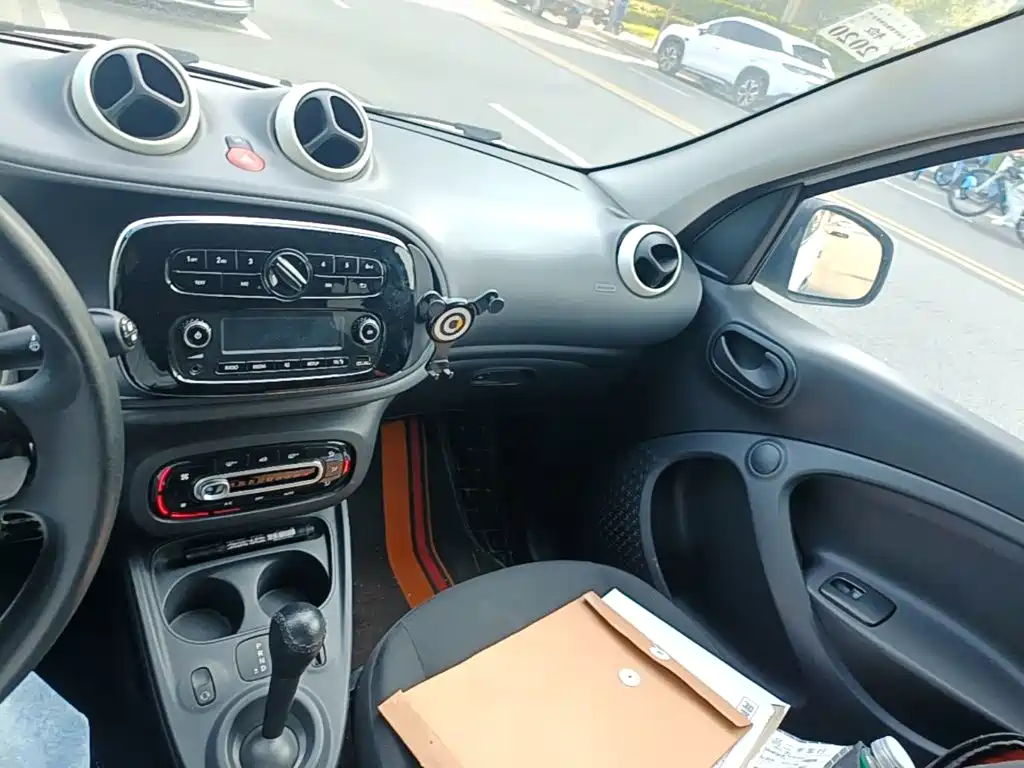 smart Forfour 2018 — фото 13