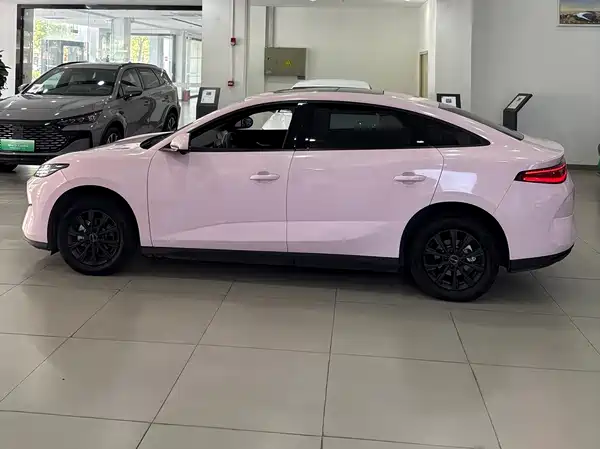 BYD e7 2025