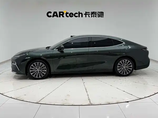Geely Galaxy Starshine 8 2025