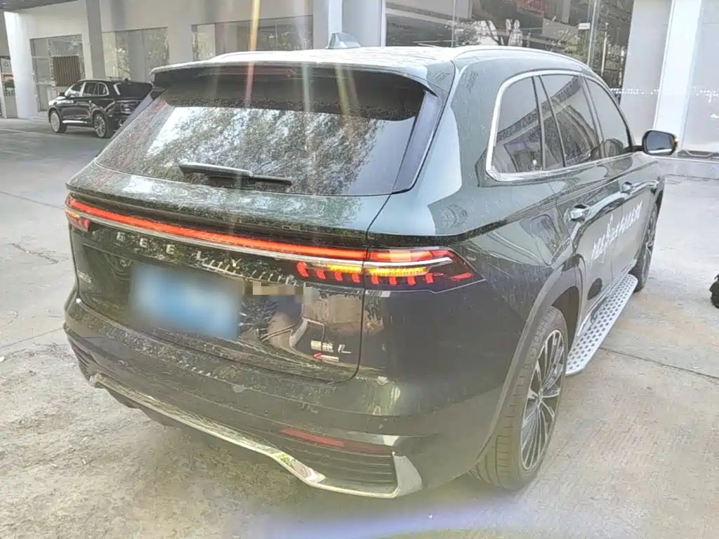 Geely Xingyue L 2024