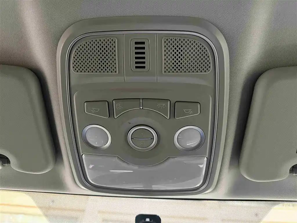 Haval M6 2023 — фото 16