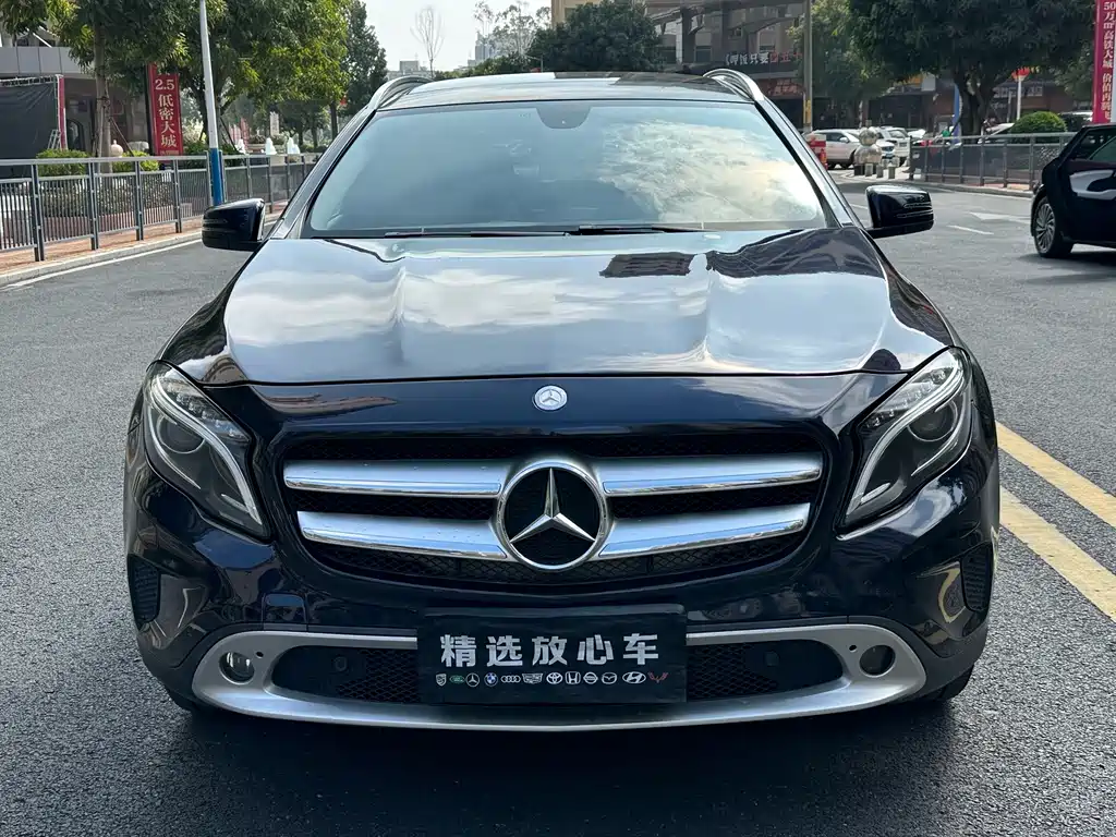 Mercedes-Benz GLA 2015 — фото 2
