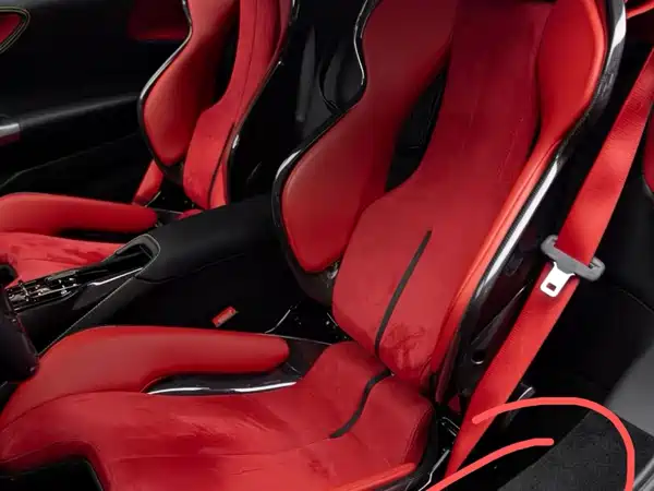 Ferrari SF90 2023