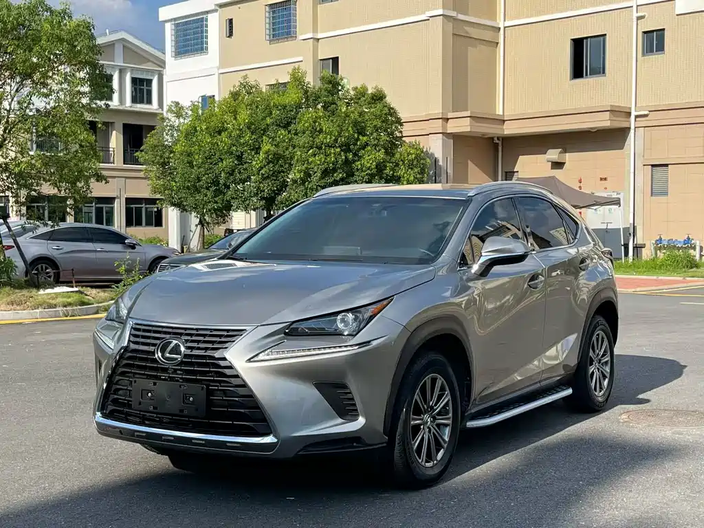 Lexus NX 2017