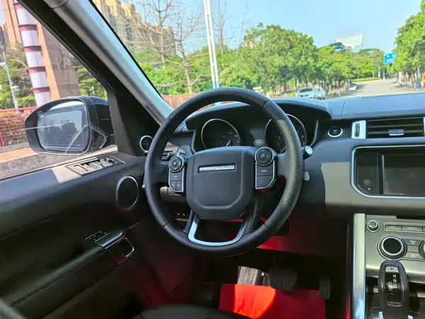 Land Rover Range Rover Sport 2016