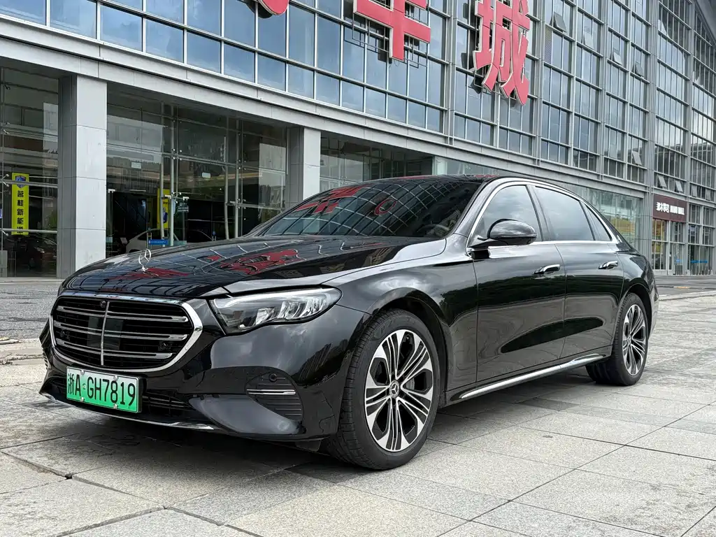 Mercedes-Benz E-Class New Energy 2024 — фото 1