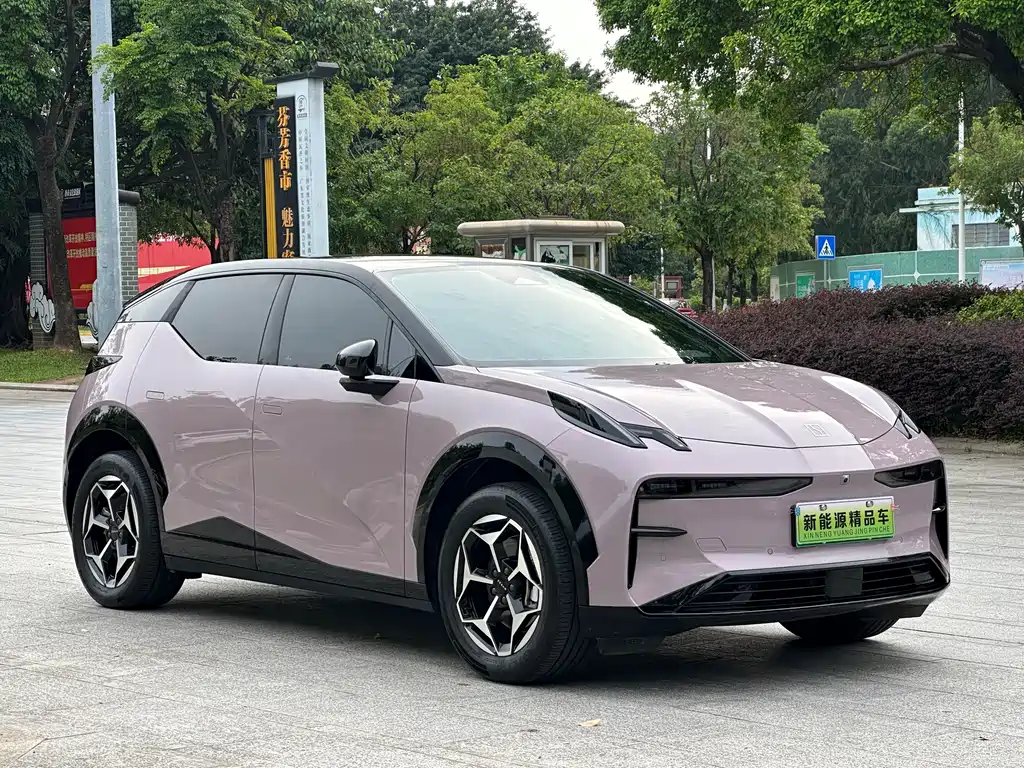 Zeekr X 2025
