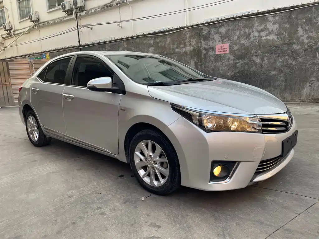 Toyota Corolla 2015