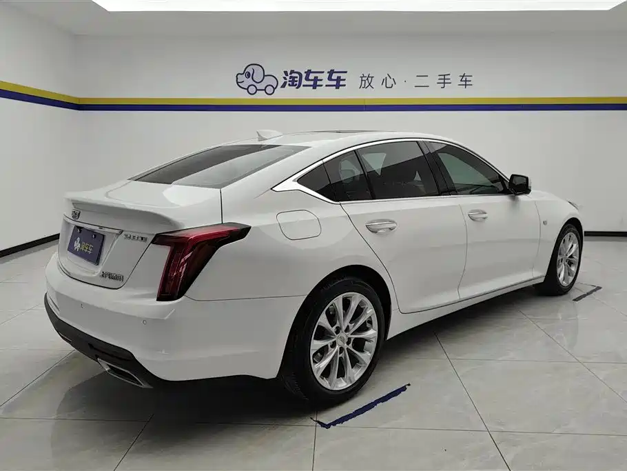 Cadillac CT5 2023 — фото 3