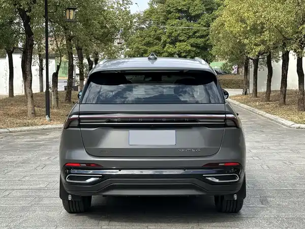 Lincoln Nautilus 2023