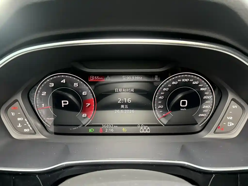 Audi Q3 2022 — фото 11