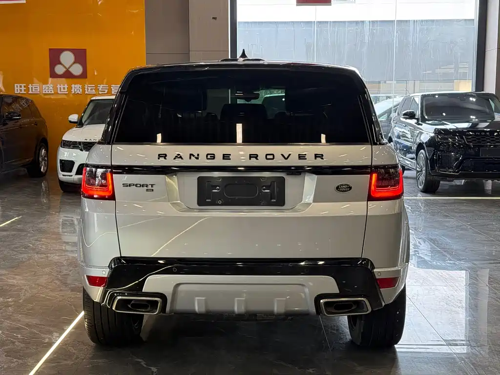 Land Rover Sport 2022 — фото 6