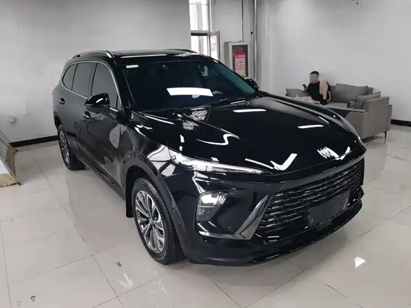Buick Envision Plus 2024
