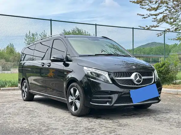 Mercedes-Benz V-Class 2021