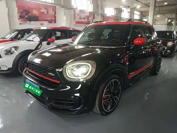 MINI JCW COUNTRYMAN 2018