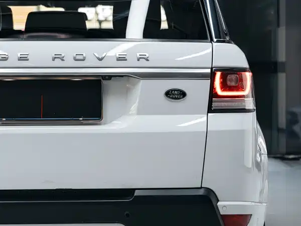 Land Rover Range Rover Sport 2015