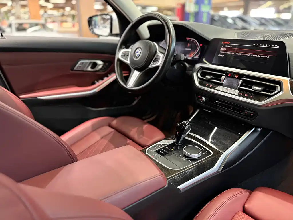 BMW 3 Series 2022 — фото 16