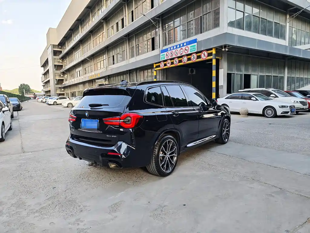 BMW X3 2021 — фото 4