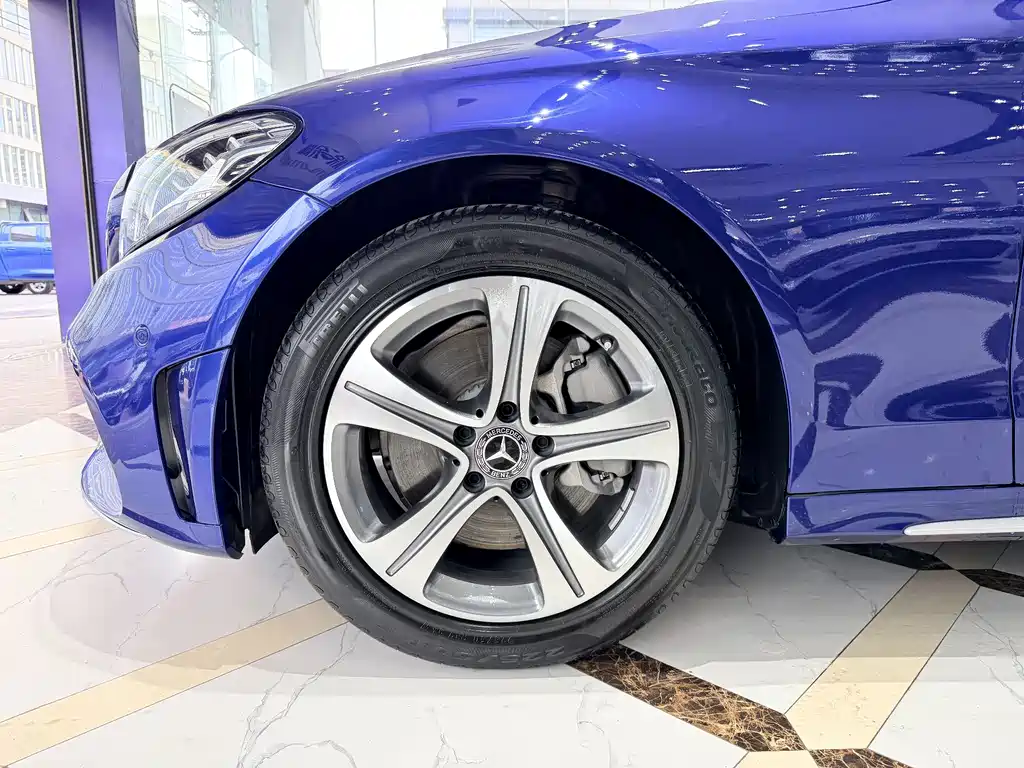 Mercedes-Benz C-Class 2019 — фото 22