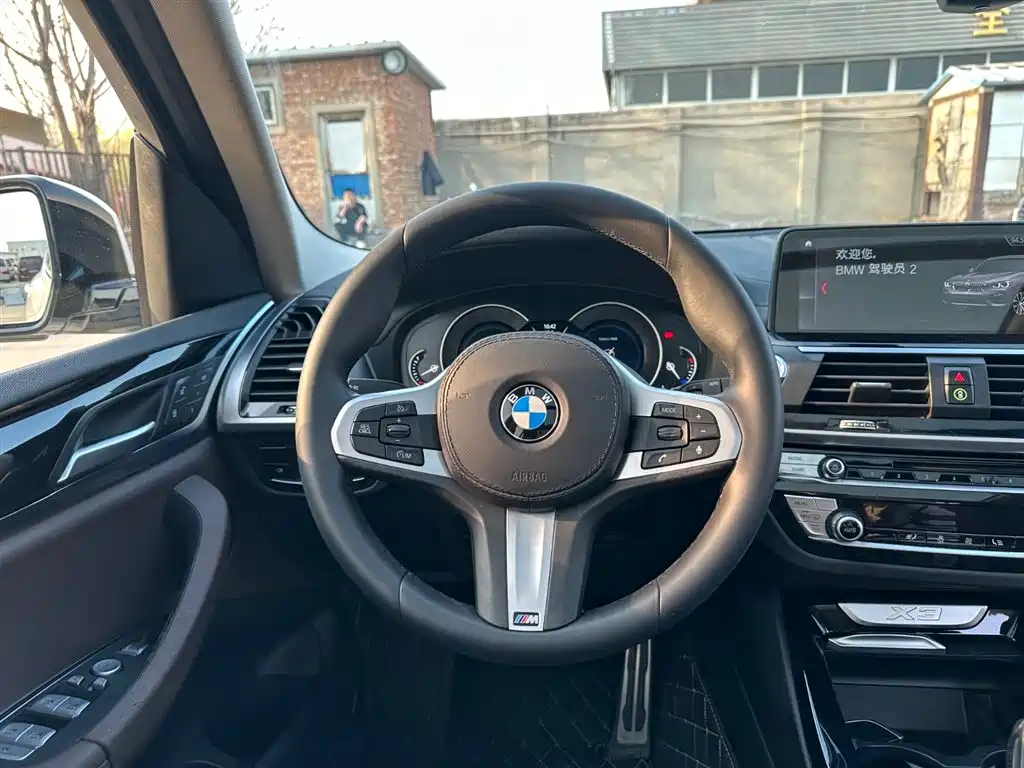 BMW X3 2019 — фото 22
