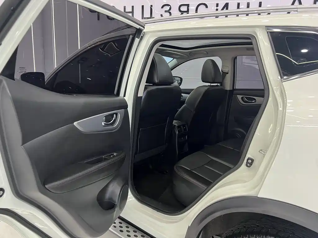 Nissan Qashqai 2023 — фото 14
