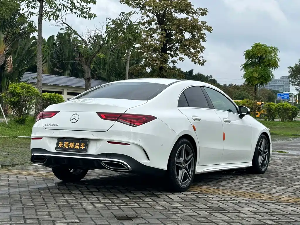 Mercedes-Benz GLA 2023 — фото 4