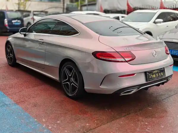 Mercedes-Benz C-Class 2021