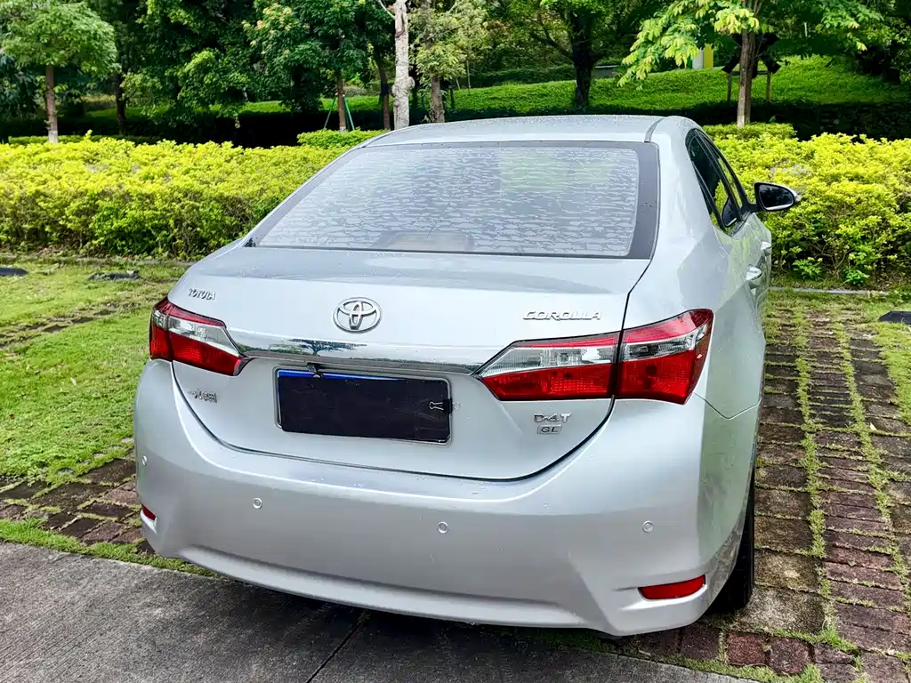 Toyota Corolla 2018 — фото 21