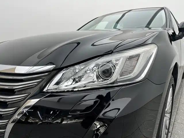 Toyota Crown 2015 — фото 18