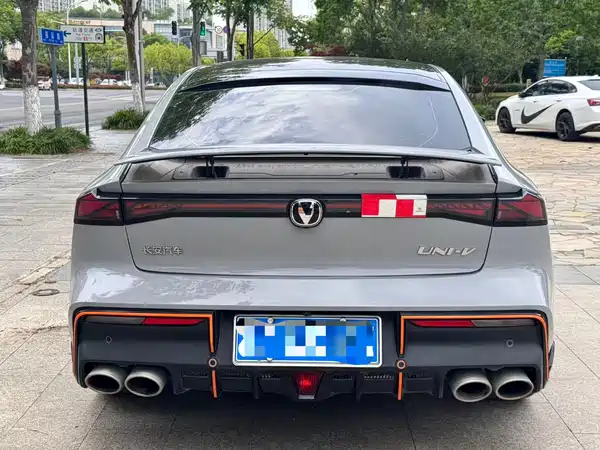 Changan UNI-V 2022