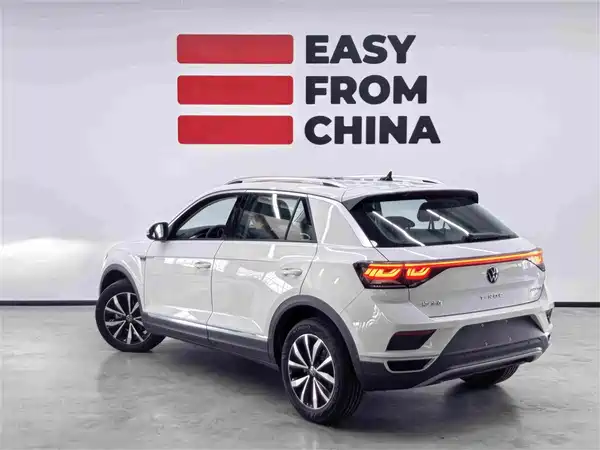 Volkswagen T-Roc 2023