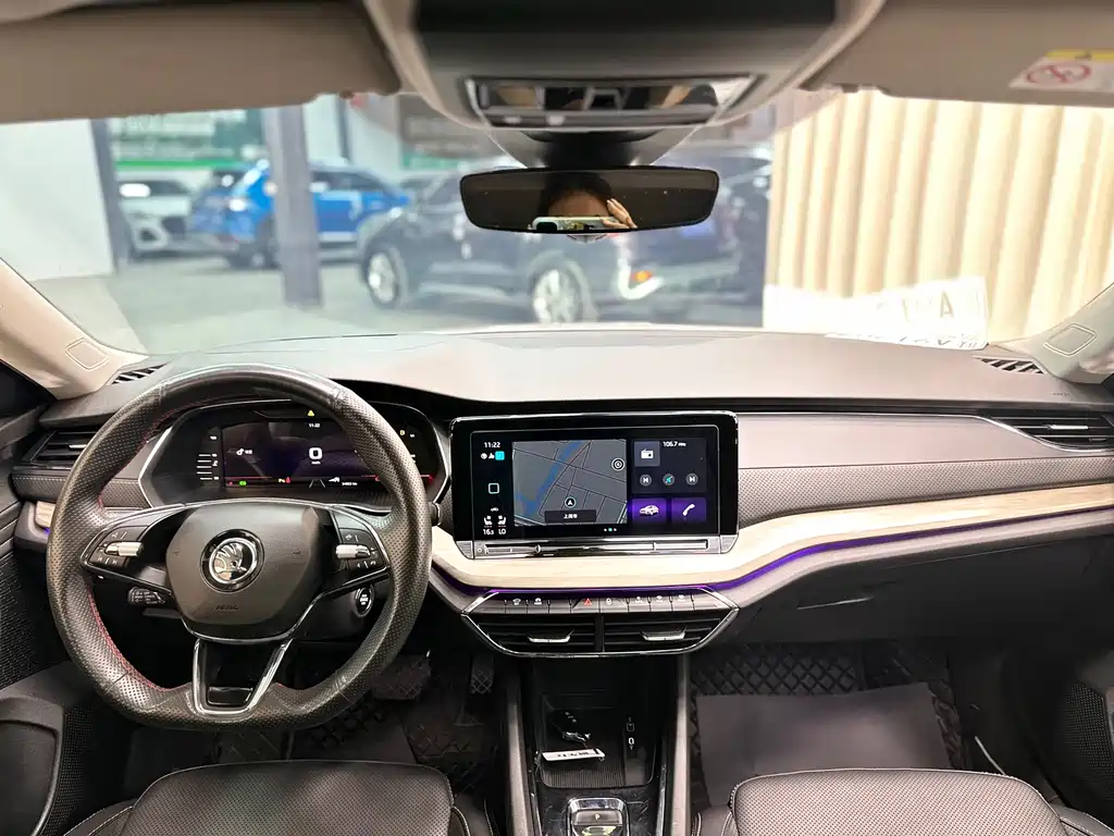 Skoda Octavia 2022 — фото 22