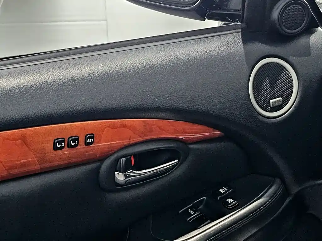 Lexus SC 2007 — фото 10