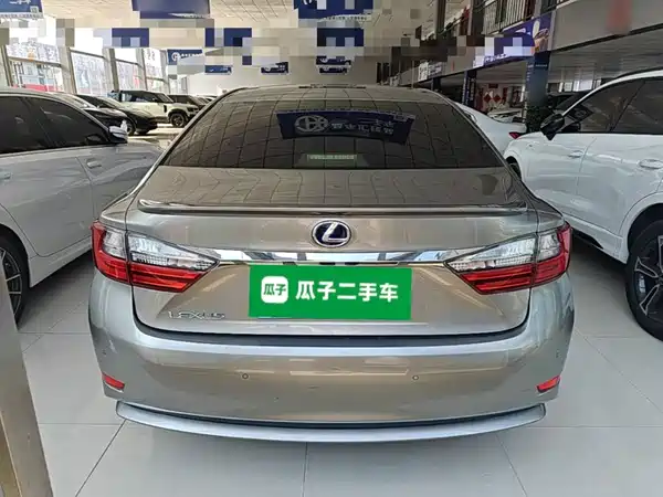 Lexus ES 2015