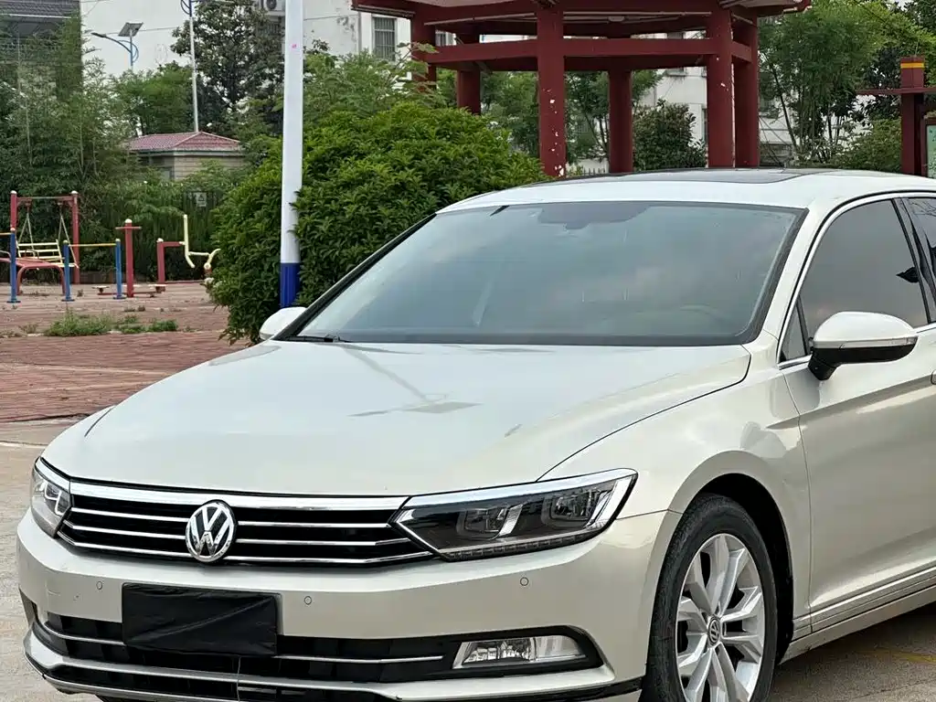 Volkswagen Magotan 2017 — фото 1