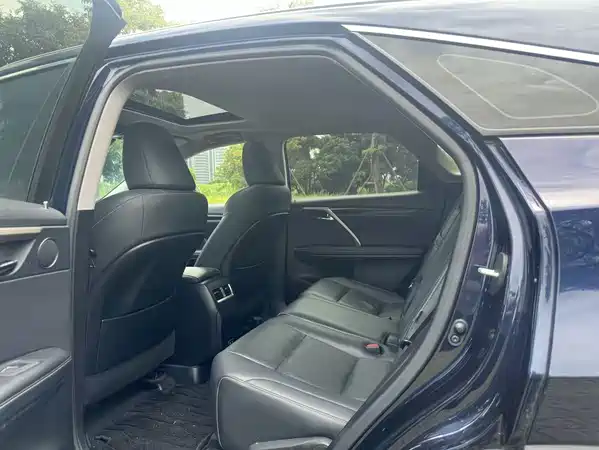 Lexus RX 2021