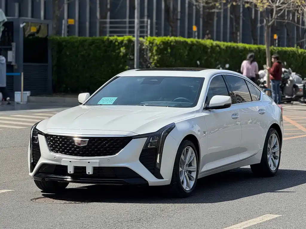 Cadillac CT5 2025