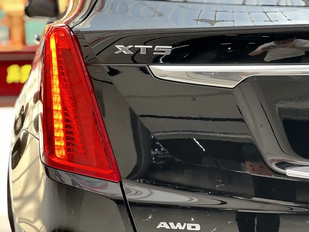Cadillac XT5 2019 — фото 14