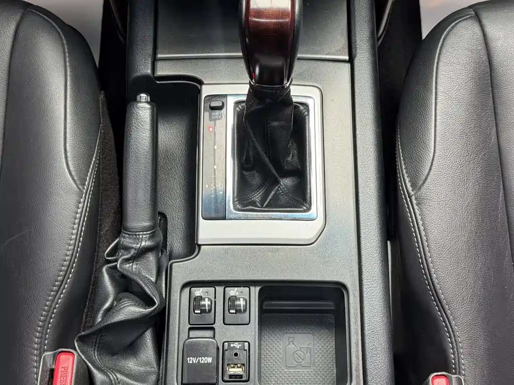 Toyota Prado 2017 — фото 15