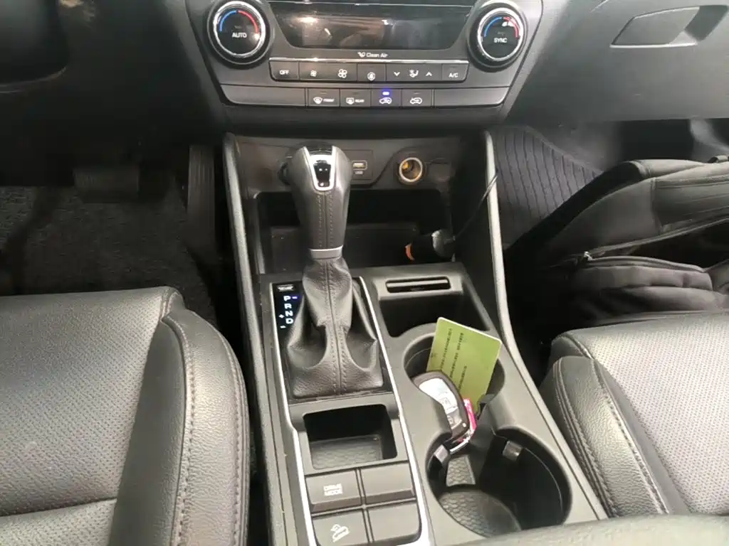 Hyundai Tucson 2018 — фото 14