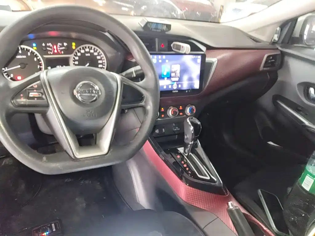 Nissan Bluebird 2017 — фото 10
