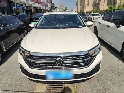 Volkswagen Sagitar 2023