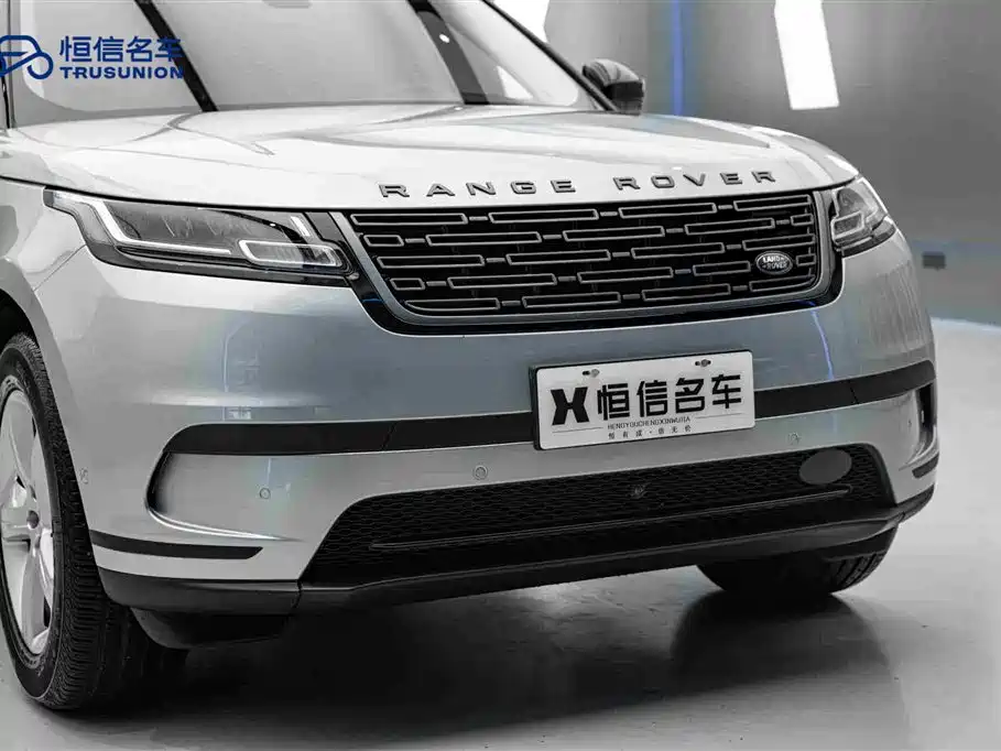 Land Rover Velar 2024 — фото 9