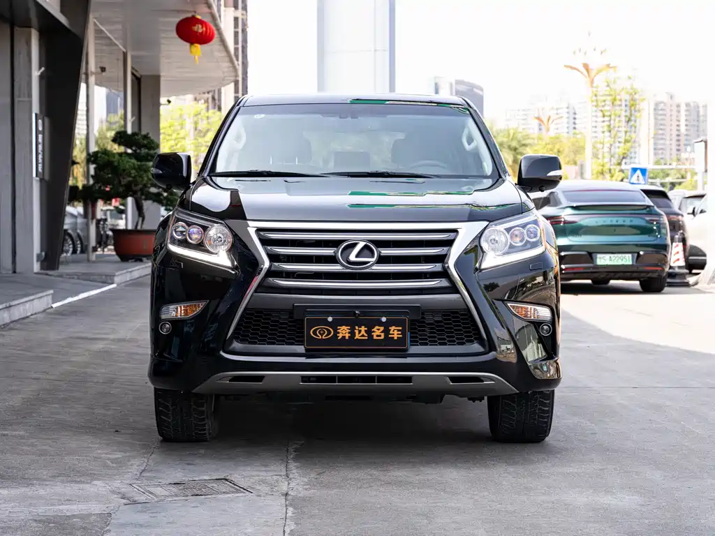 Lexus GX 2019 — фото 2