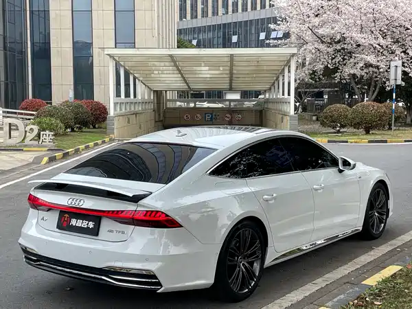 Audi A7 2023