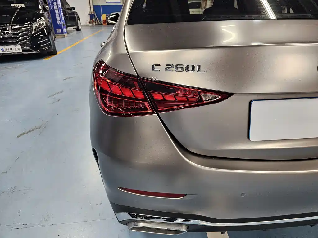 Mercedes-Benz C-Class 2023 — фото 20