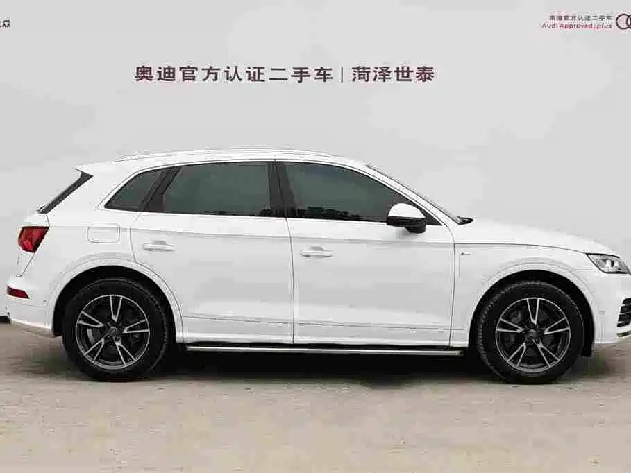 Audi Q5L 2020 — фото 2