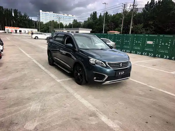 Peugeot 5008 2018